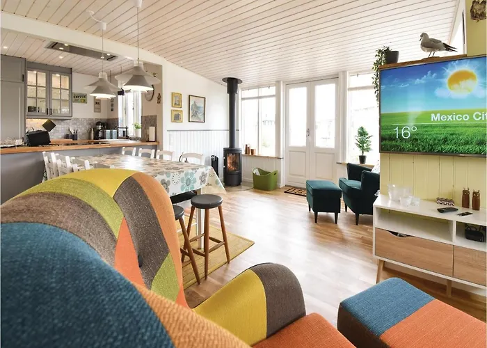 Three-bedroom In *