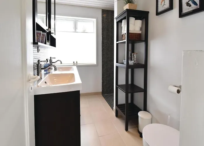 Three-bedroom In Nyborg