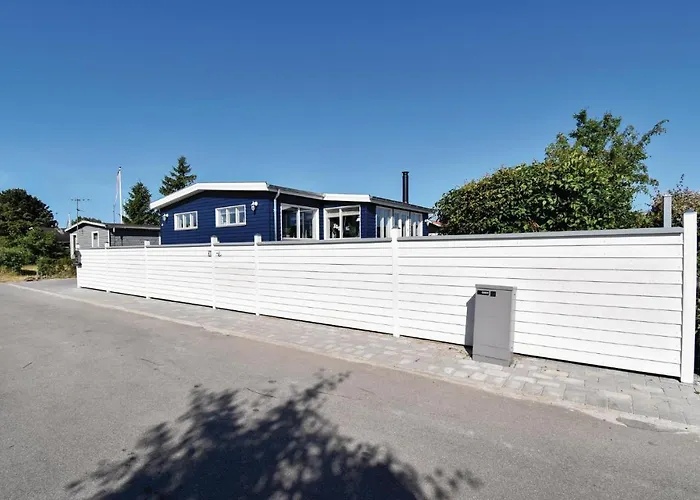 Holiday home Three-bedroom In *